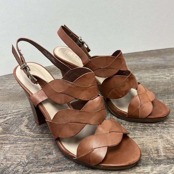 Nickels JANNA Slingback Heeled Sandals Size 7 - Picture 3 of 13